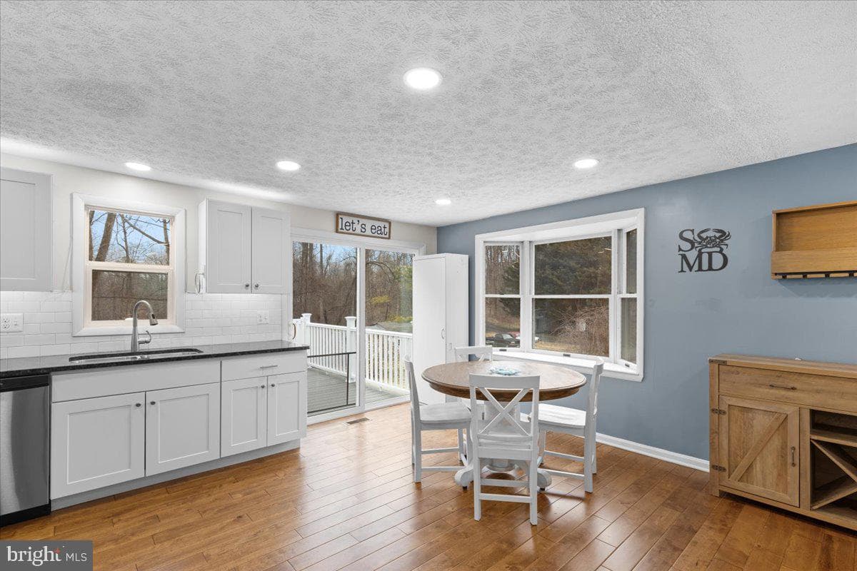 4100 Cassell Boulevard photo 10