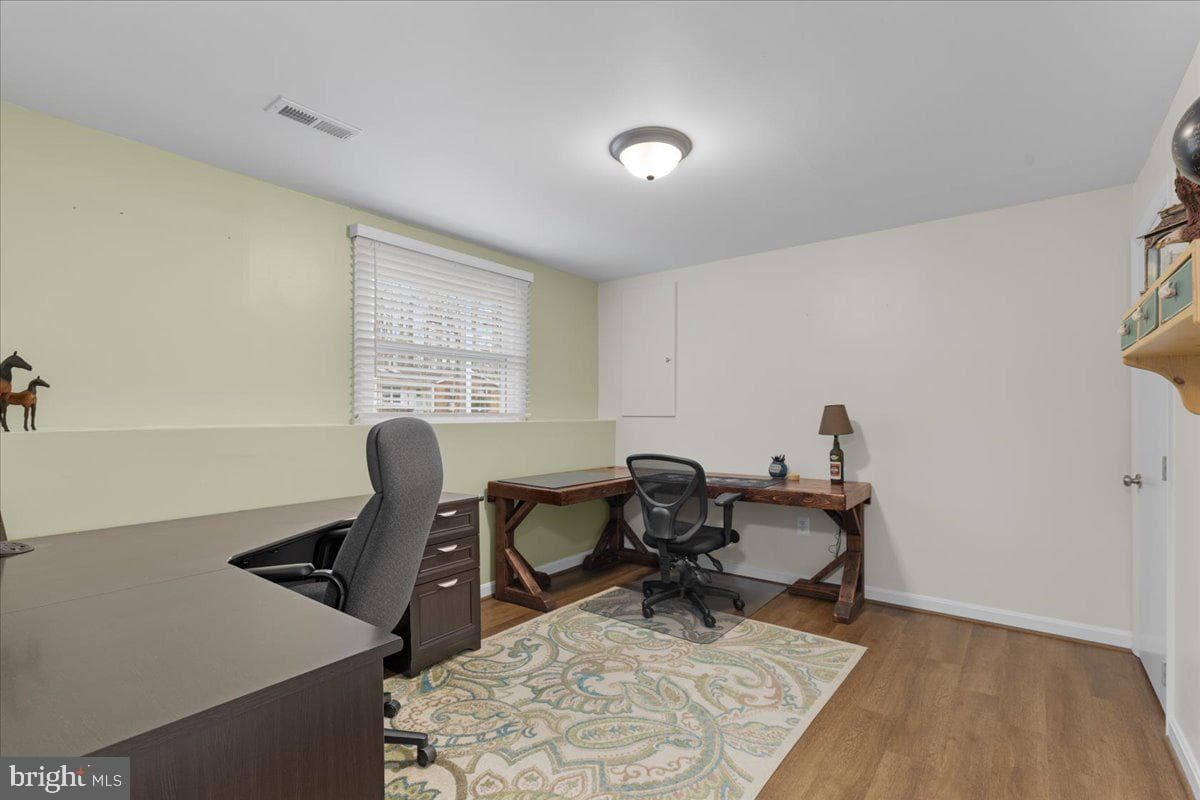4100 Cassell Boulevard photo 24