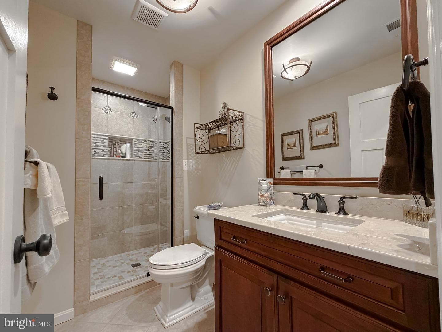 410 Badgers Lane photo 44