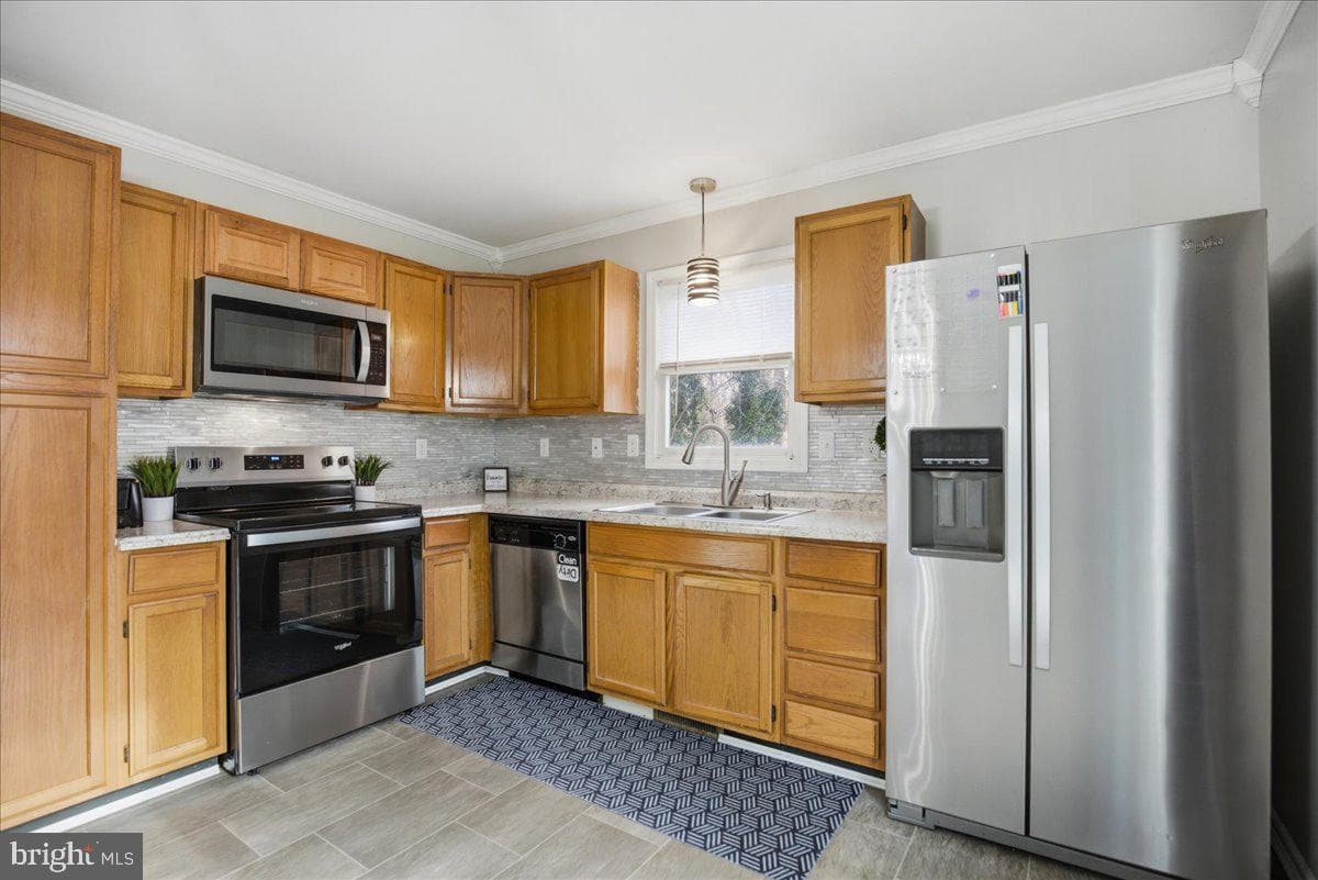 715 Willow Road photo 14