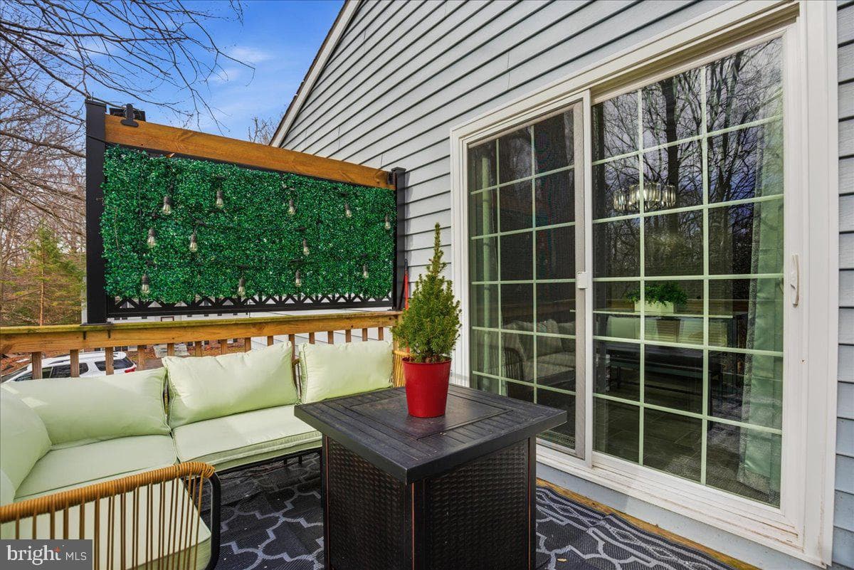 715 Willow Road photo 18