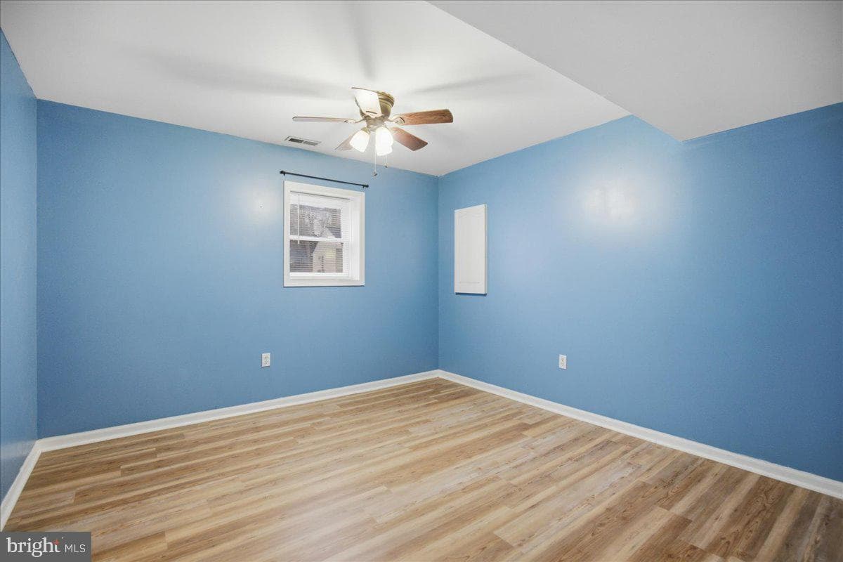 715 Willow Road photo 31
