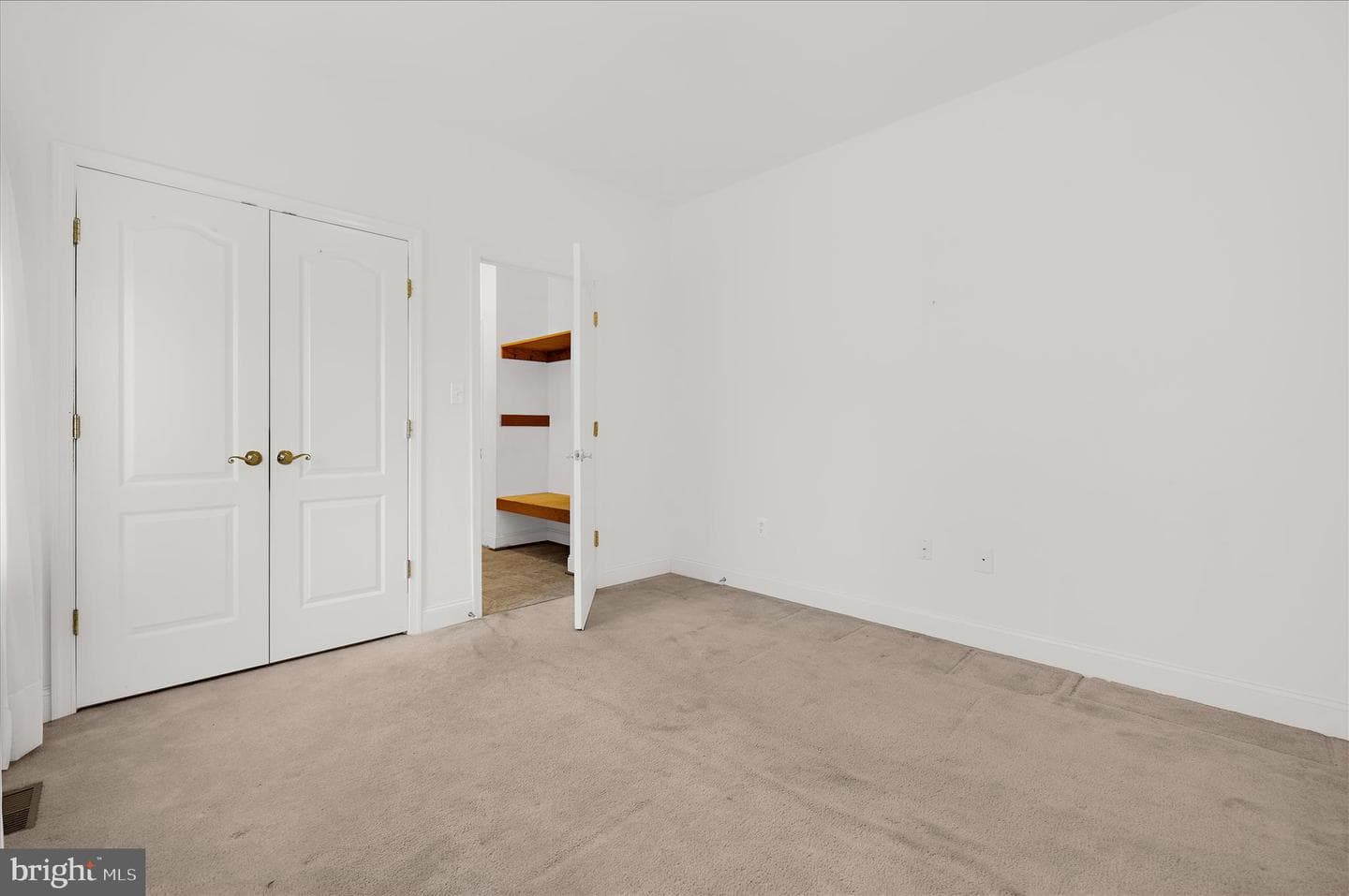 615 Patuxent Reach Drive photo 30