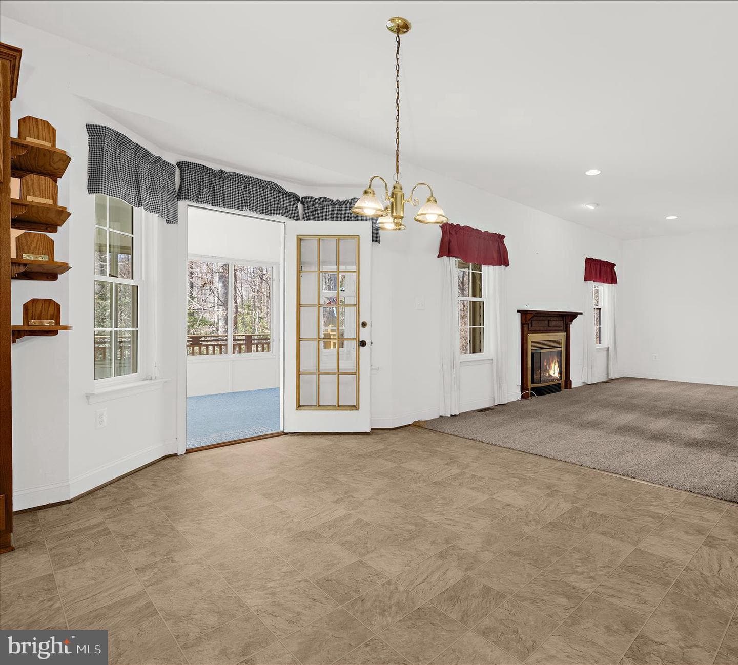 615 Patuxent Reach Drive photo 31