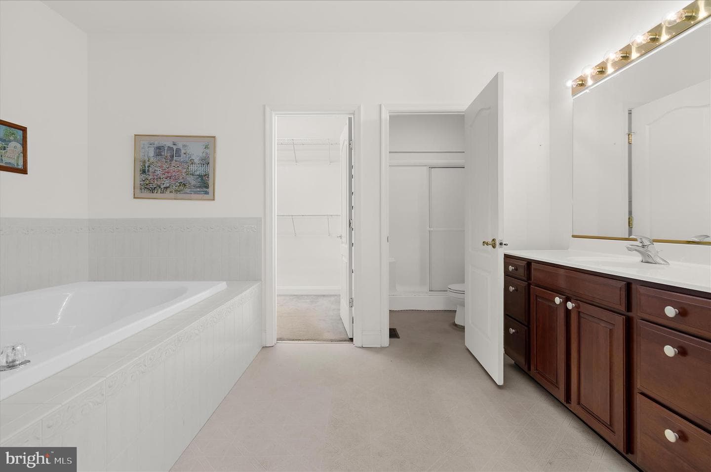 615 Patuxent Reach Drive photo 40