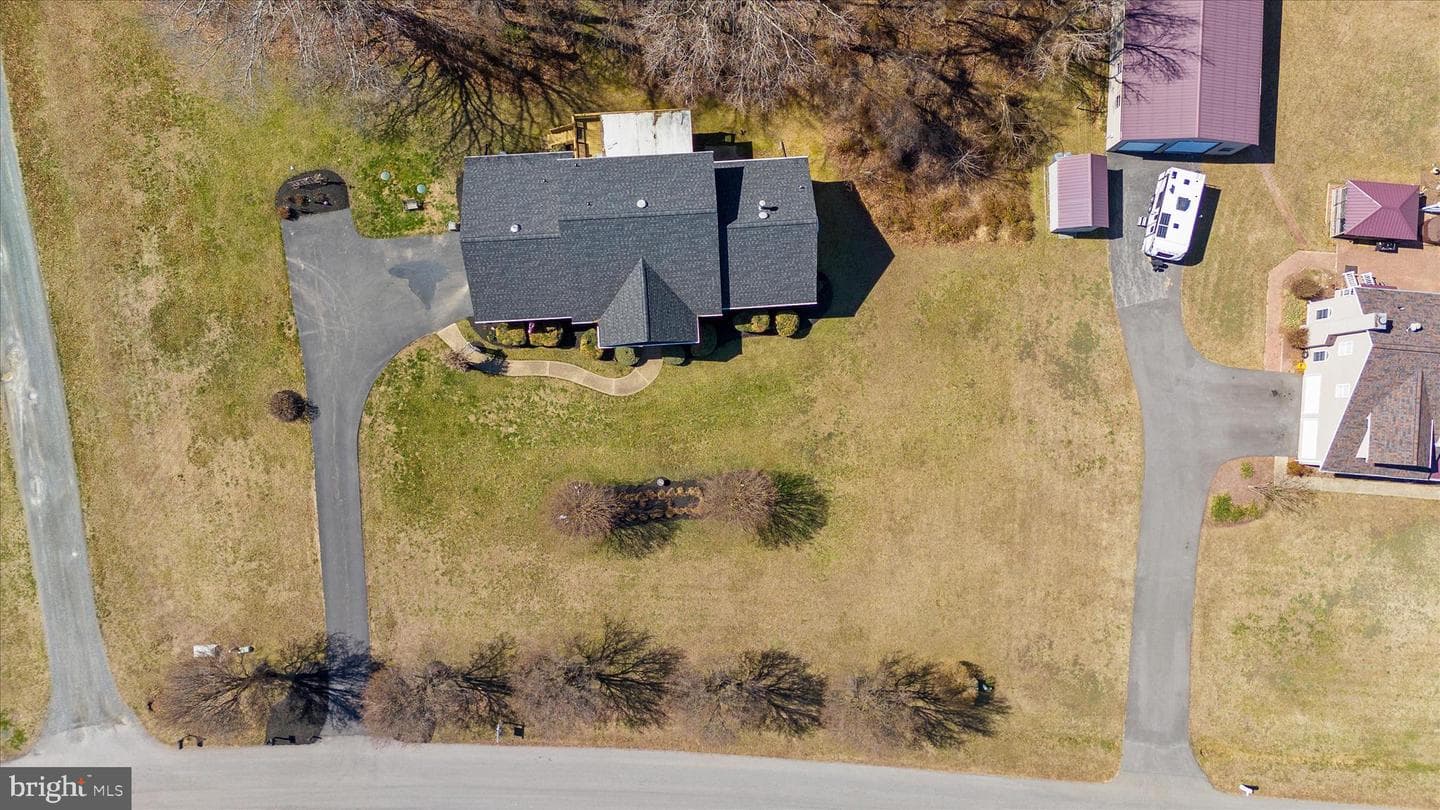 615 Patuxent Reach Drive photo 69