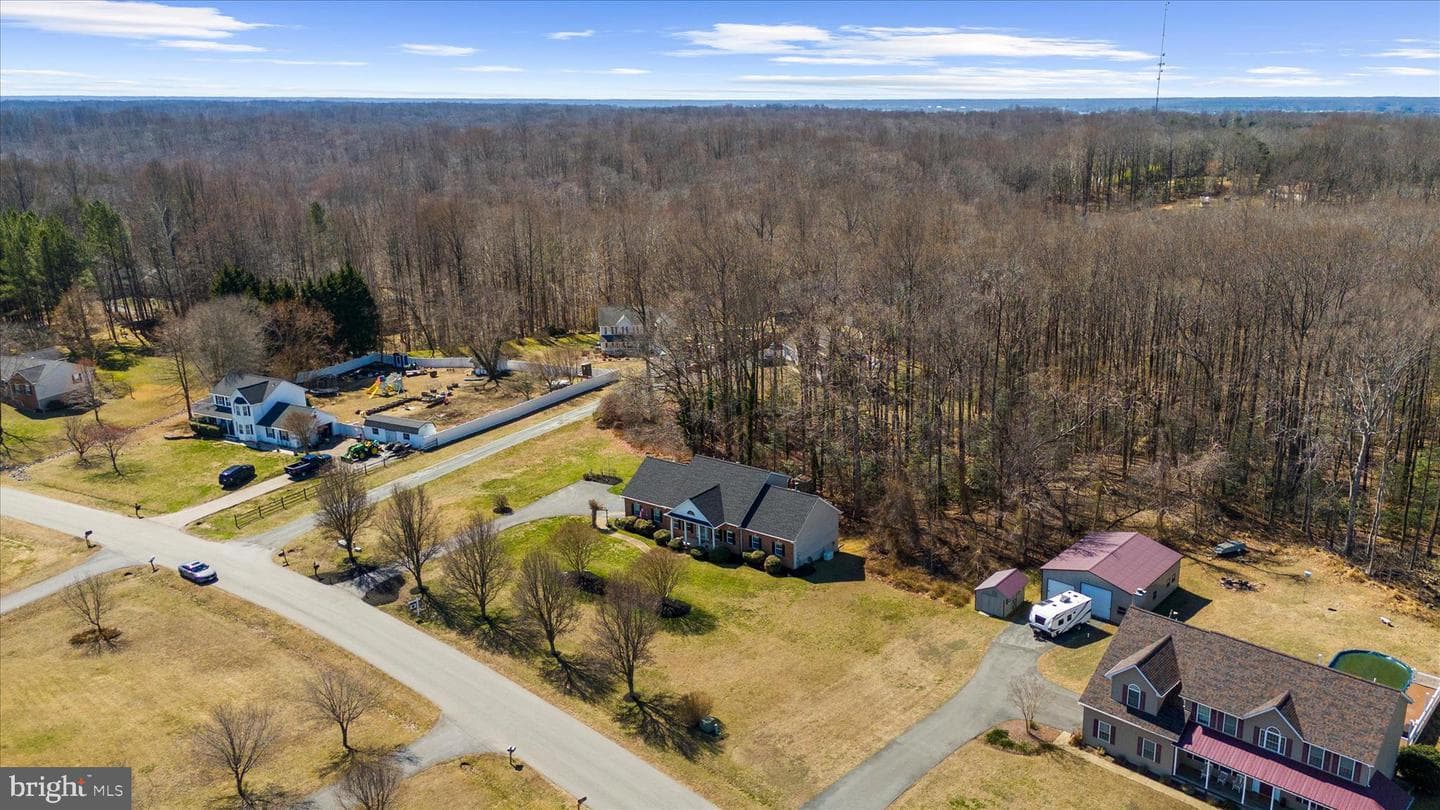 615 Patuxent Reach Drive photo 77