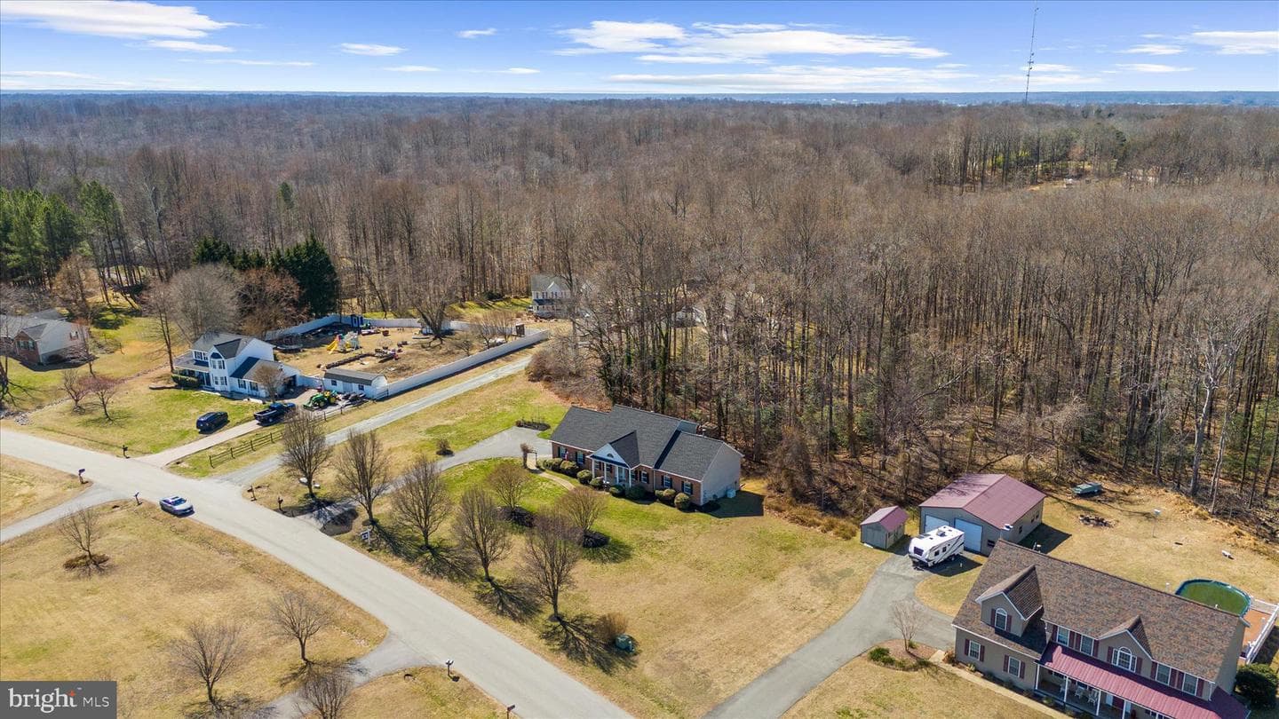 615 Patuxent Reach Drive photo 78