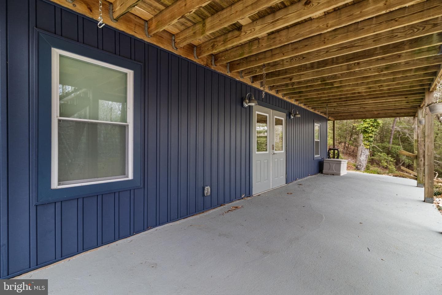 2767 Cove Lake Street photo 4