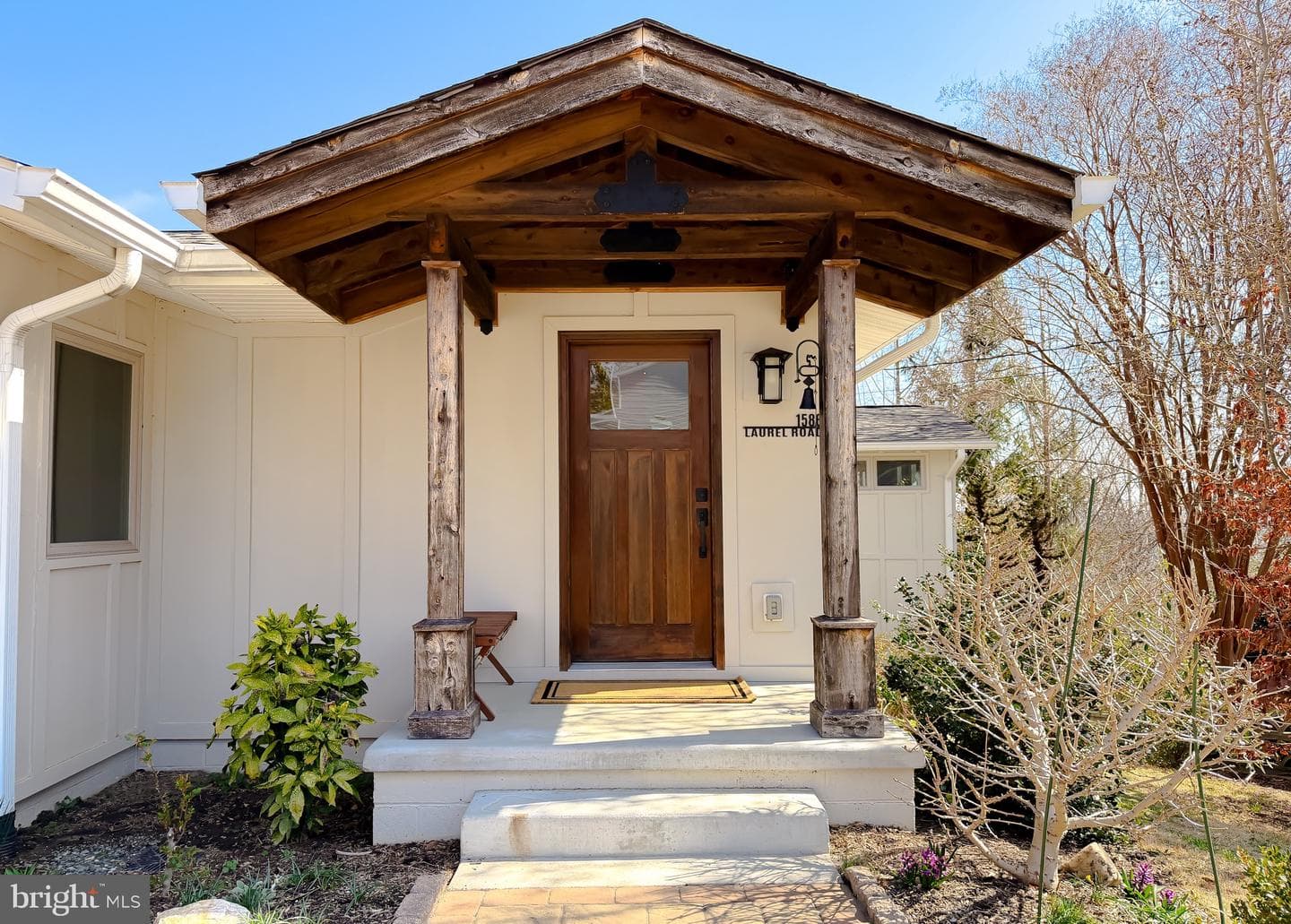 1586 Laurel Road photo 55
