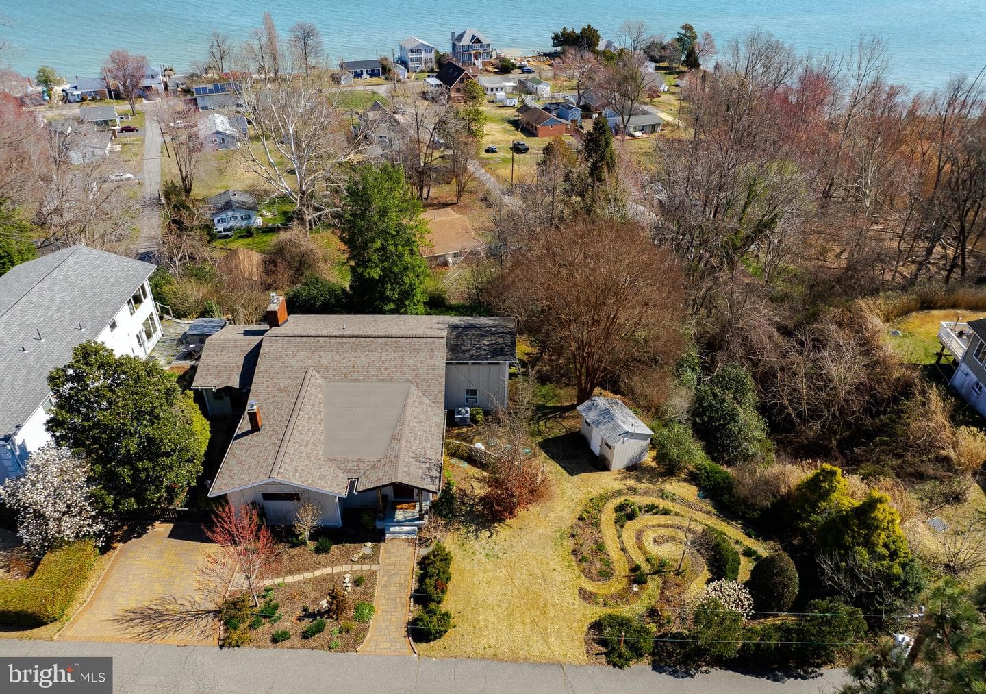 1586 Laurel Road photo 71