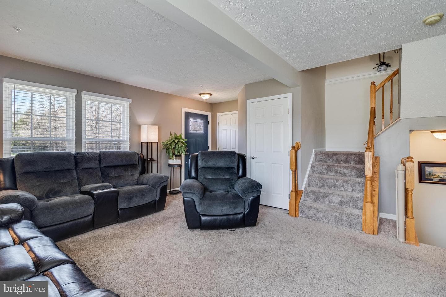 2401 Green Leaf Terrace photo 6