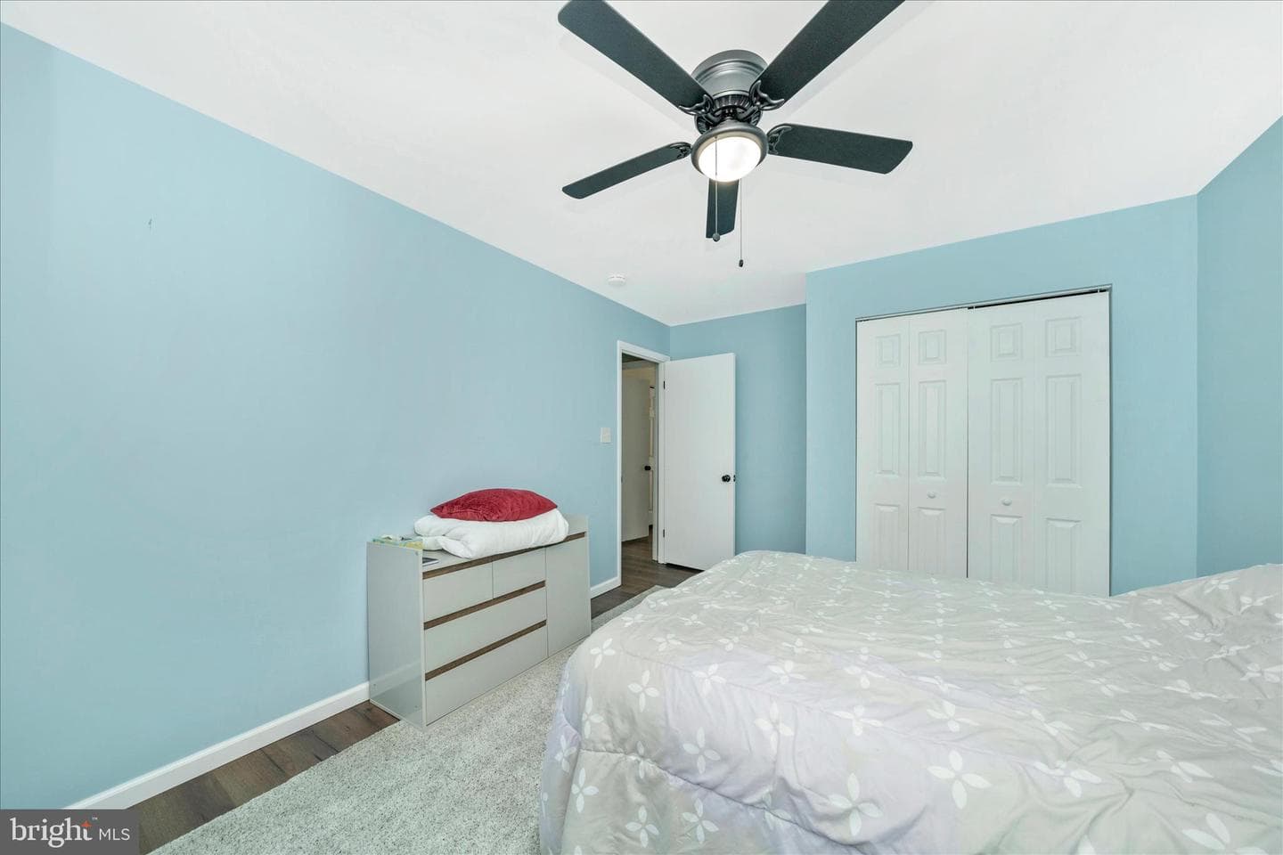 3860 Moonbeam Avenue photo 24