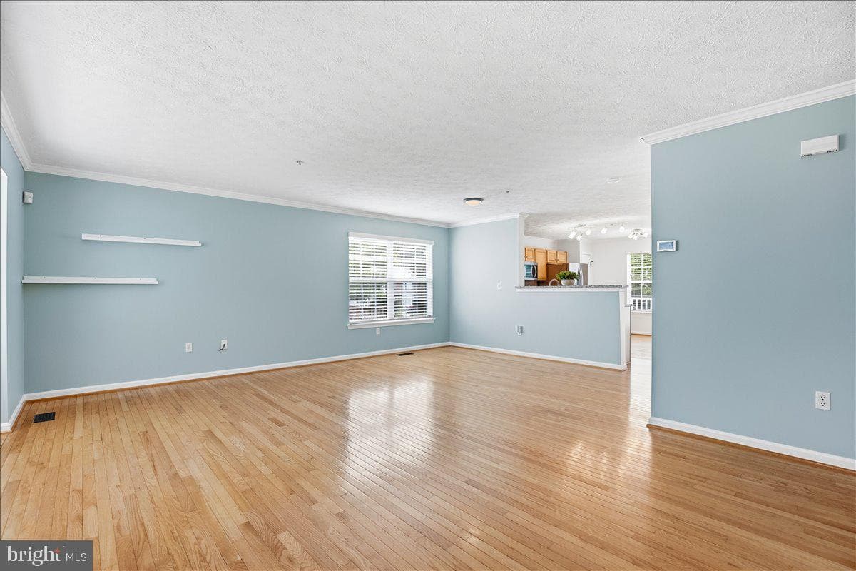 3456 Silverton Lane photo 10