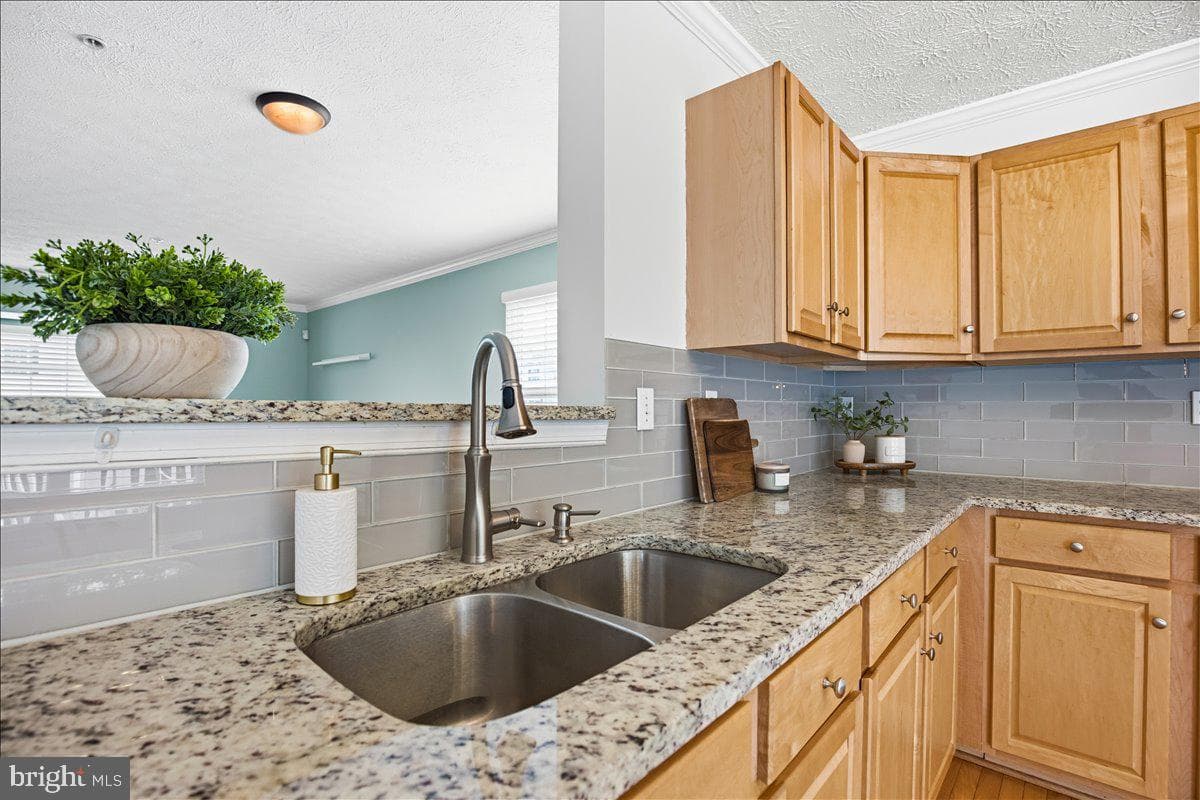 3456 Silverton Lane photo 19