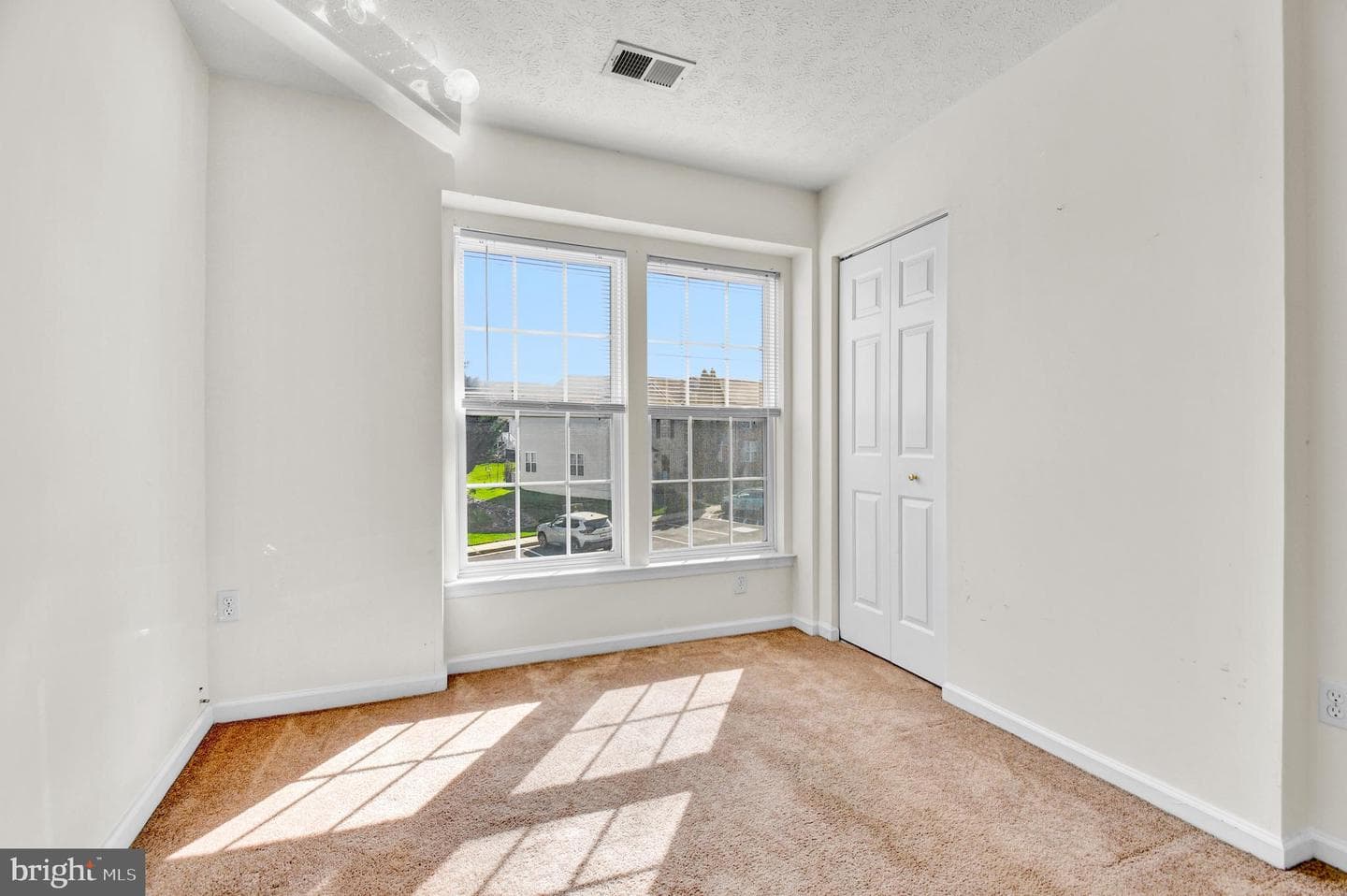 8036 Silver Fox Way photo 15