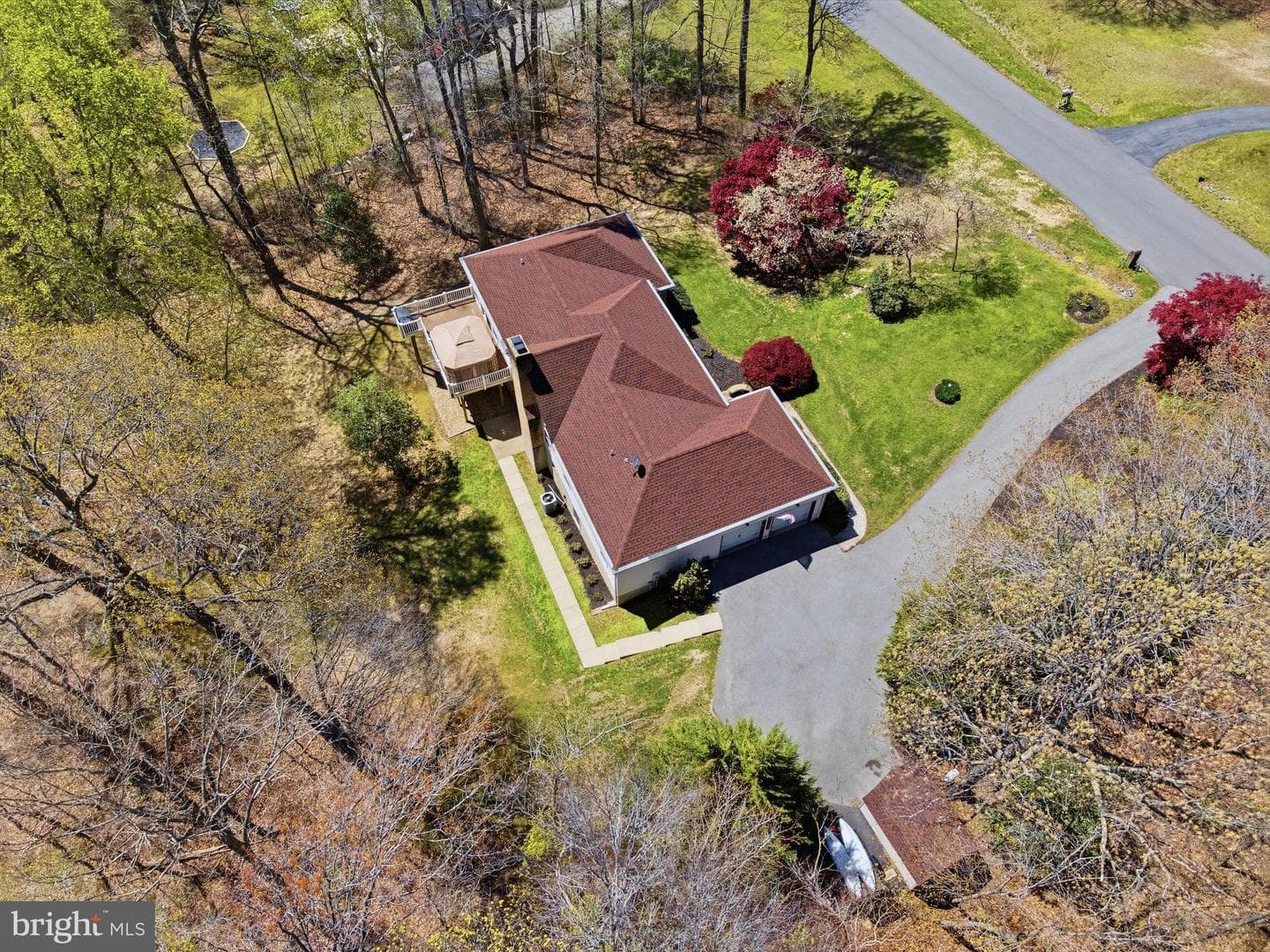 3112 Whispering Drive photo 31