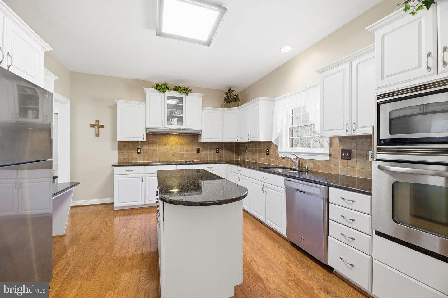 3112 Whispering Drive photo 35
