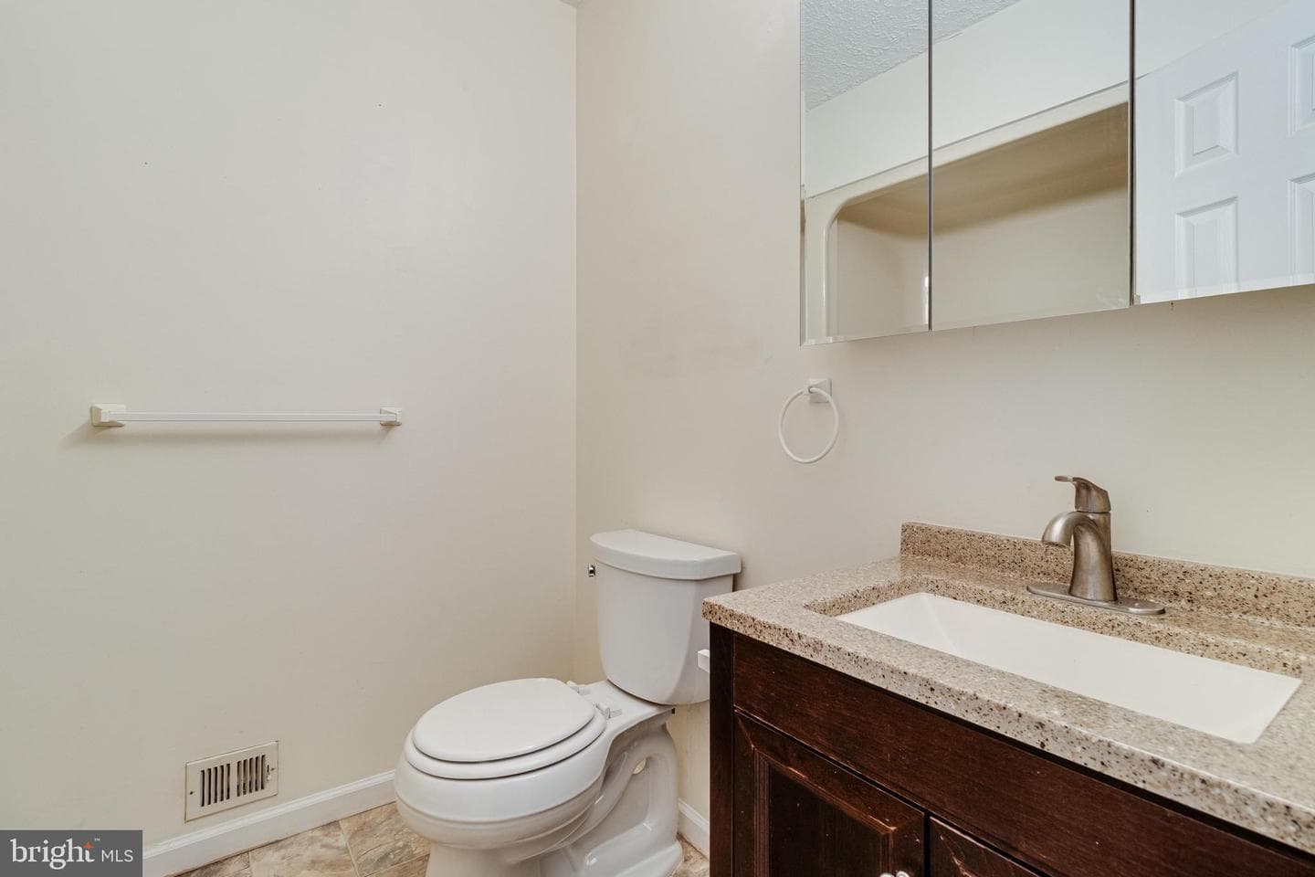6236 8th Street photo 17