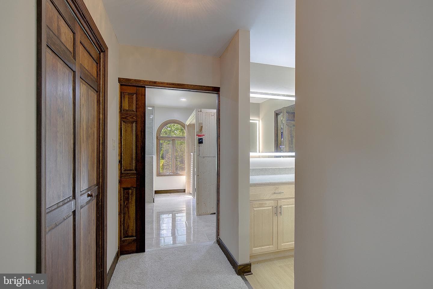1050 Fowler Road photo 32