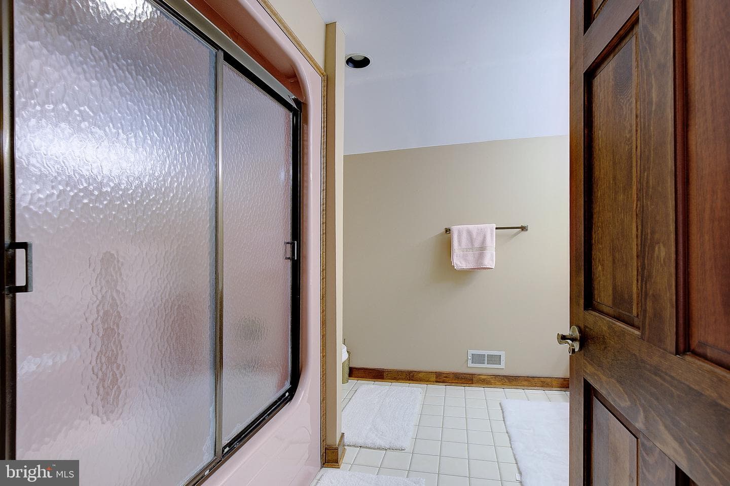 1050 Fowler Road photo 54