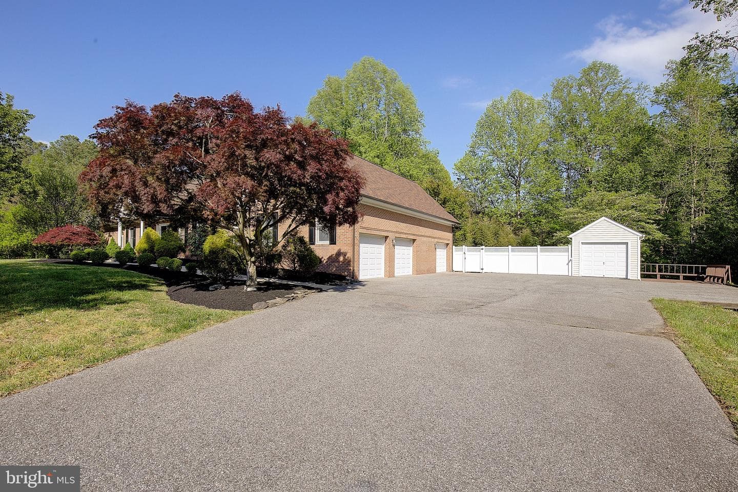 1050 Fowler Road photo 87