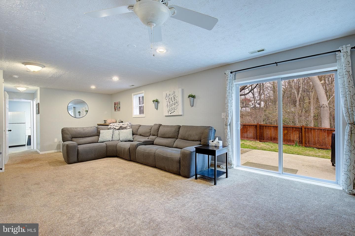 2819 Glasgow Way photo 27