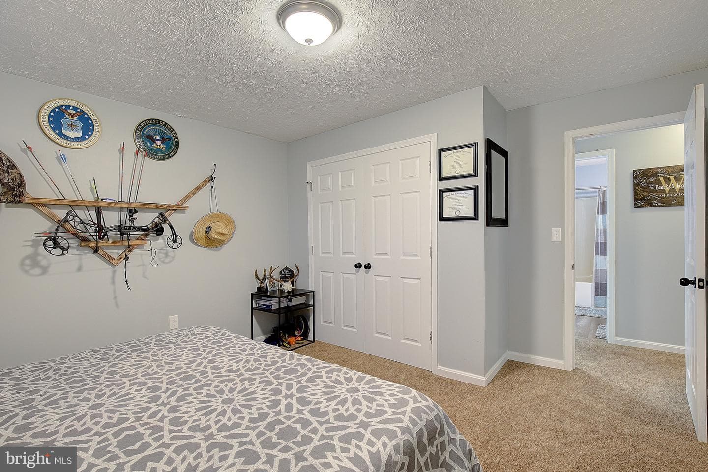 2819 Glasgow Way photo 32