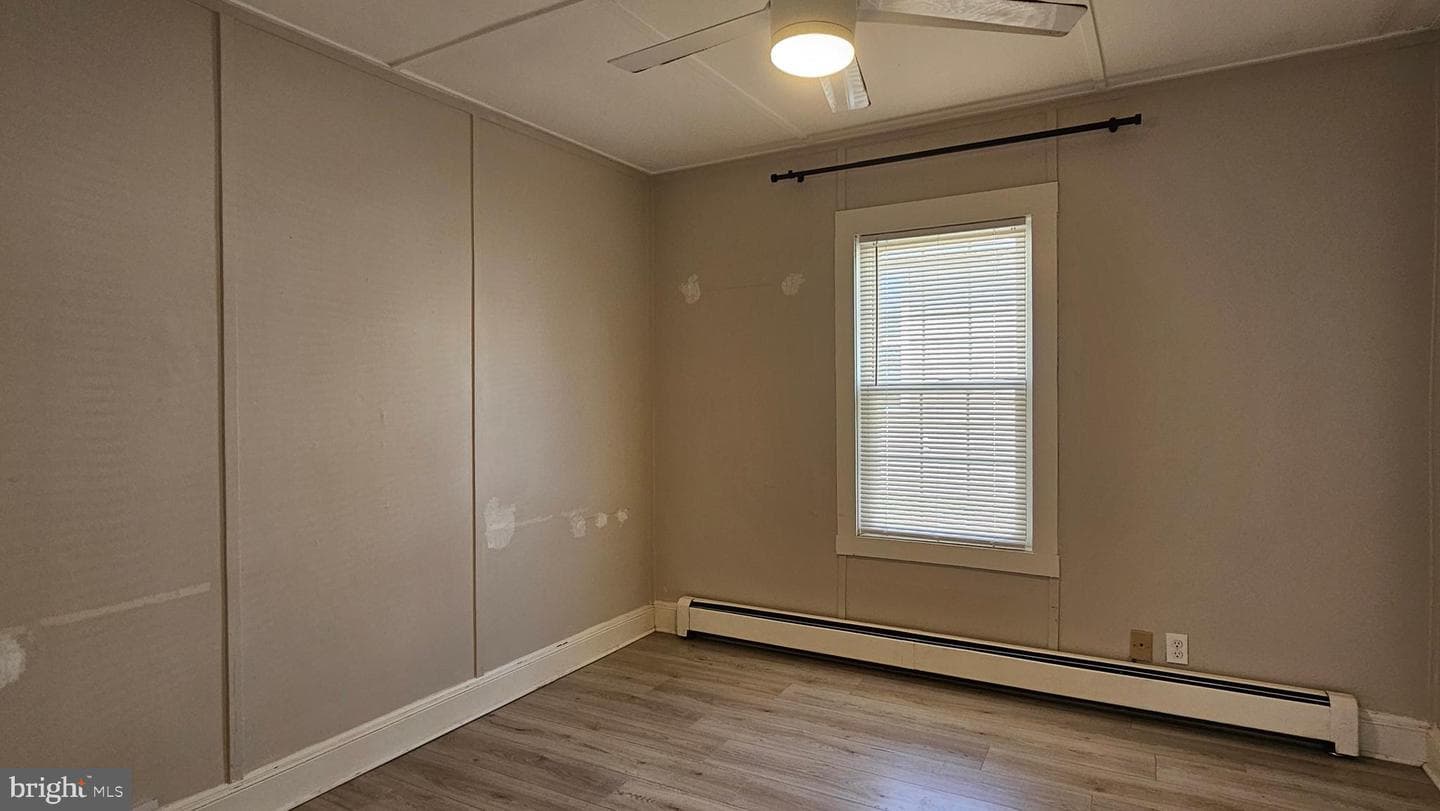 246 Bay Avenue photo 27