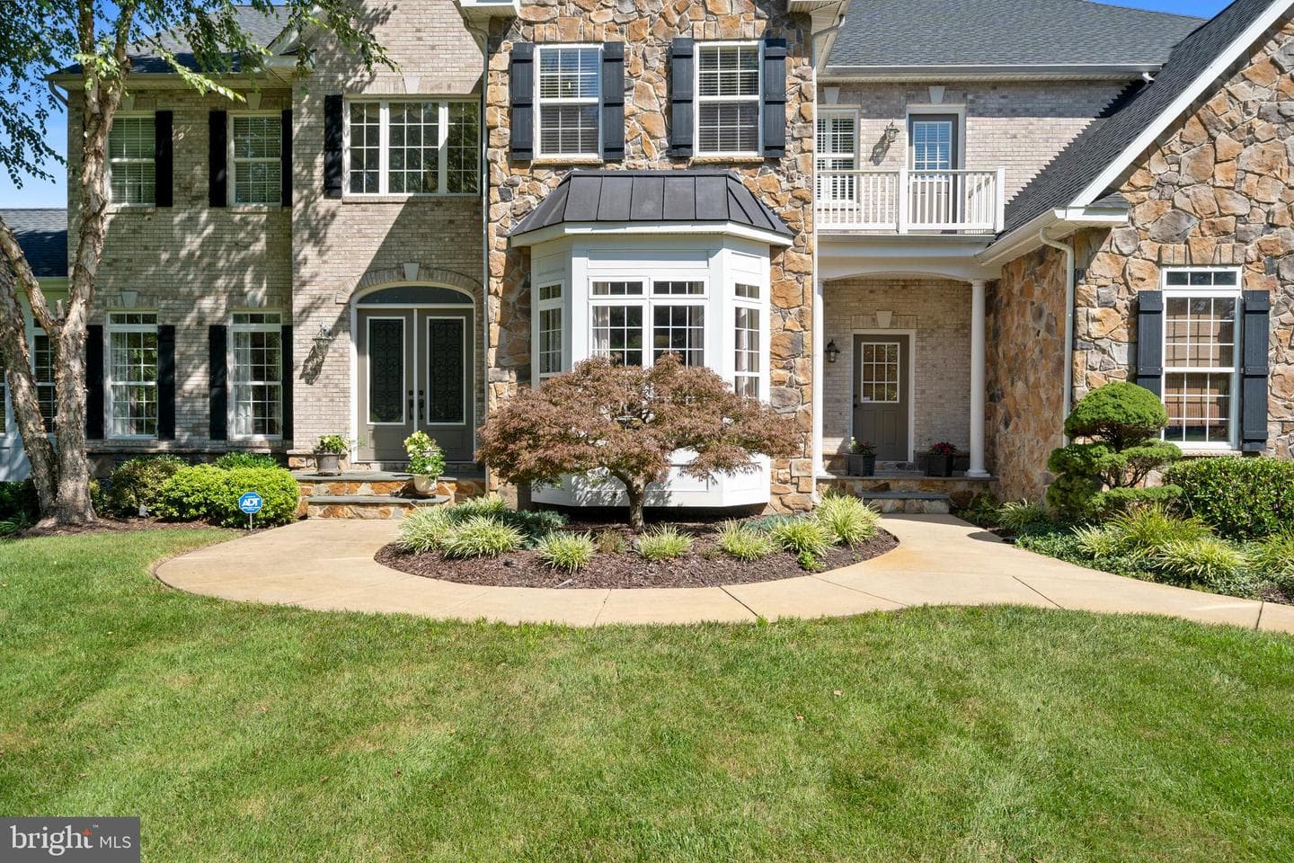 3120 Lacrosse Court photo 4