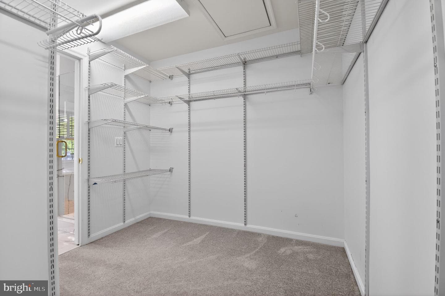 90 Oxford Way photo 21