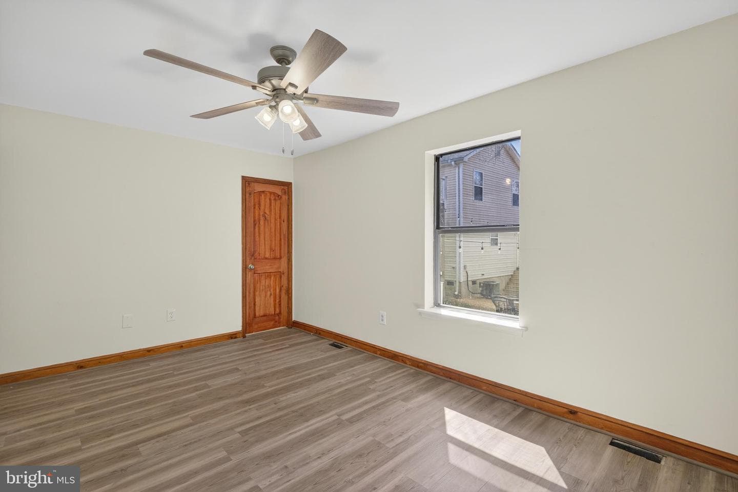 4037 1st Street photo 2