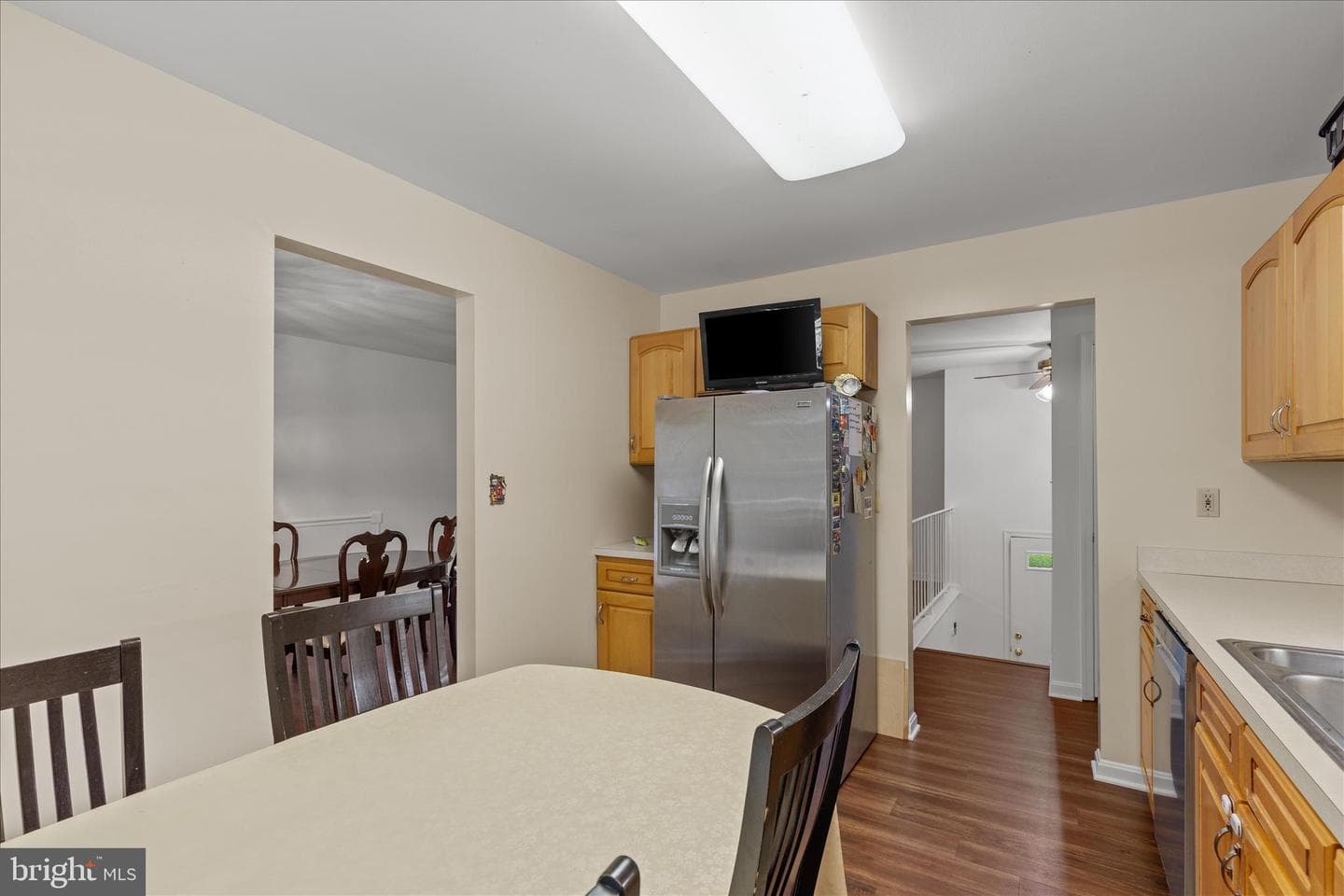 4111 Pinewood Terrace photo 8
