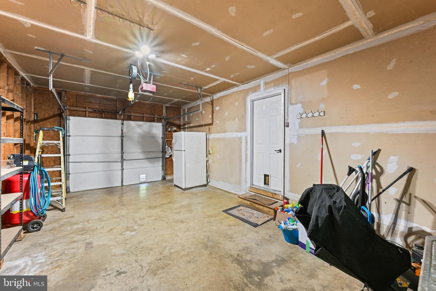 12490 Coyote Court photo 18