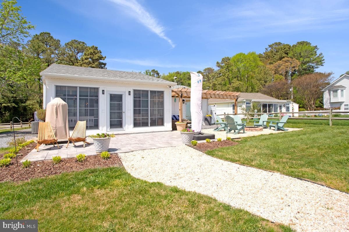 12880 Bay Drive photo 42