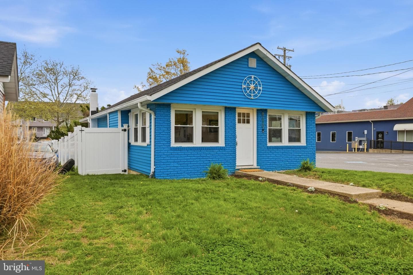 8329 Bayside Road photo 3