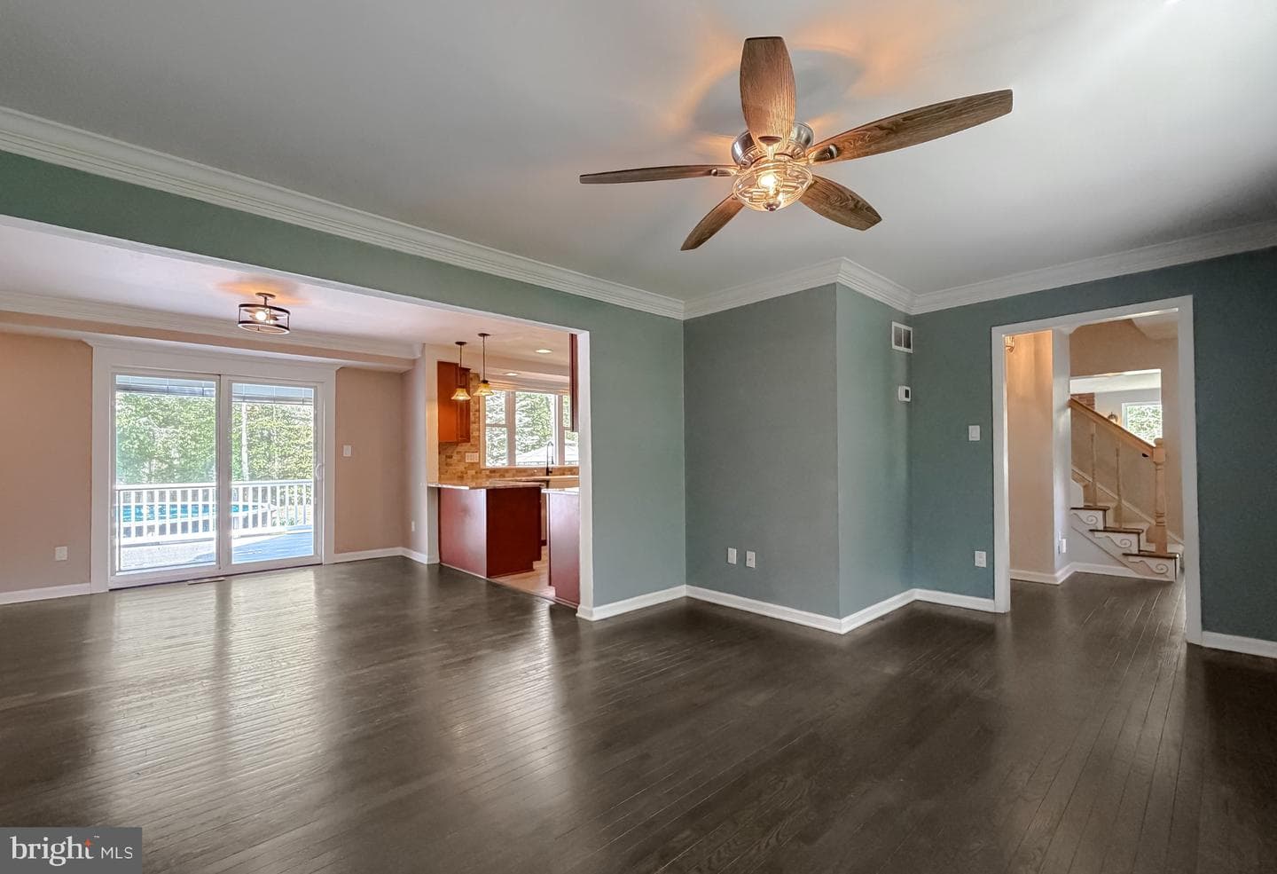 2420 Cecil Lane photo 27