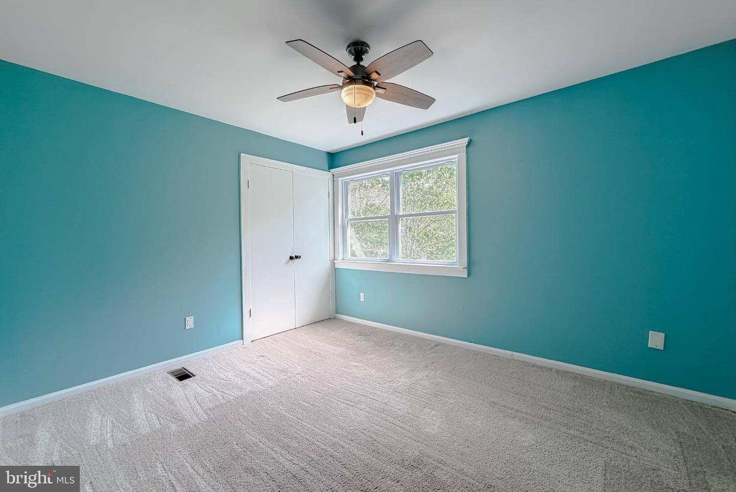 2420 Cecil Lane photo 29