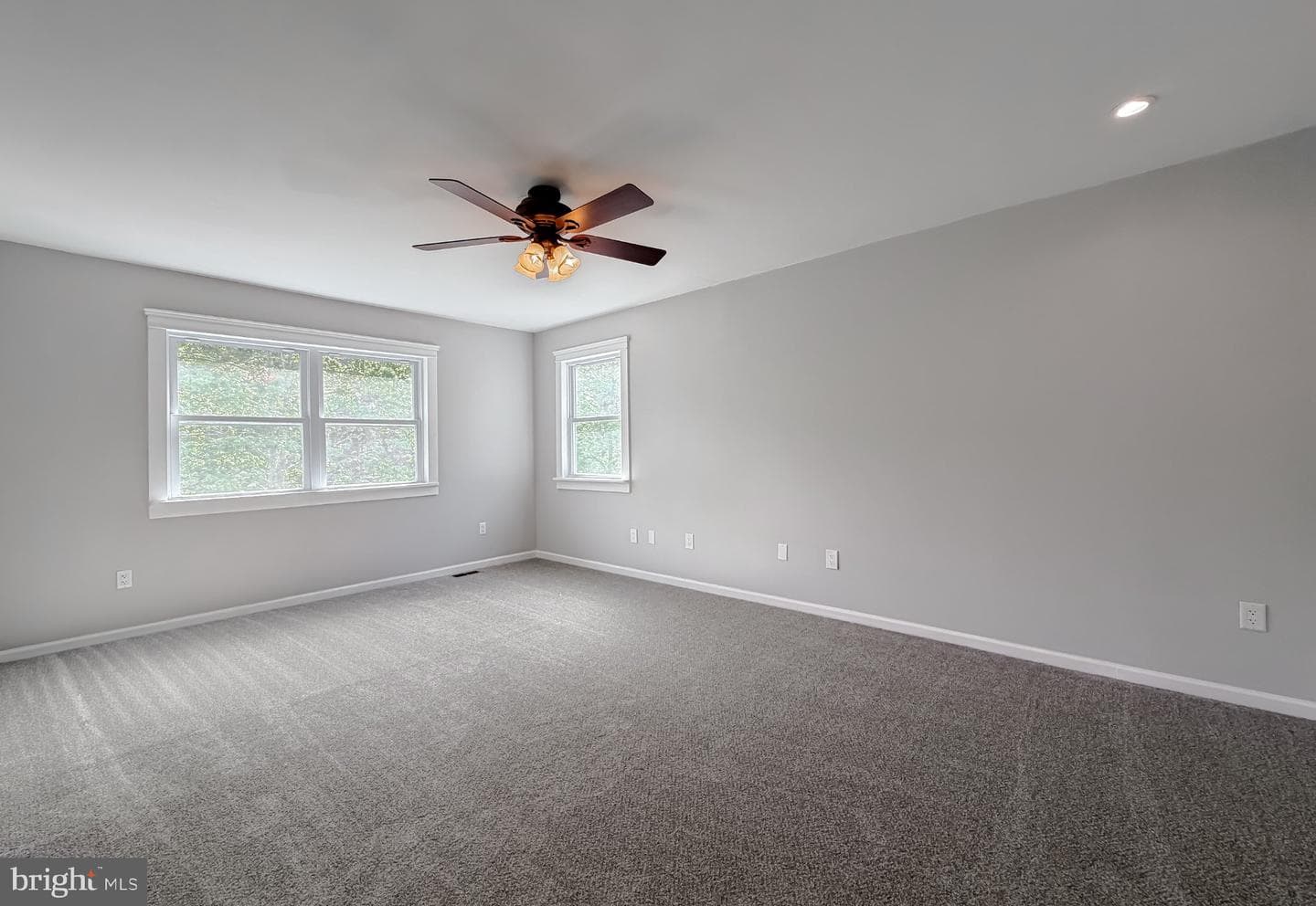 2420 Cecil Lane photo 40