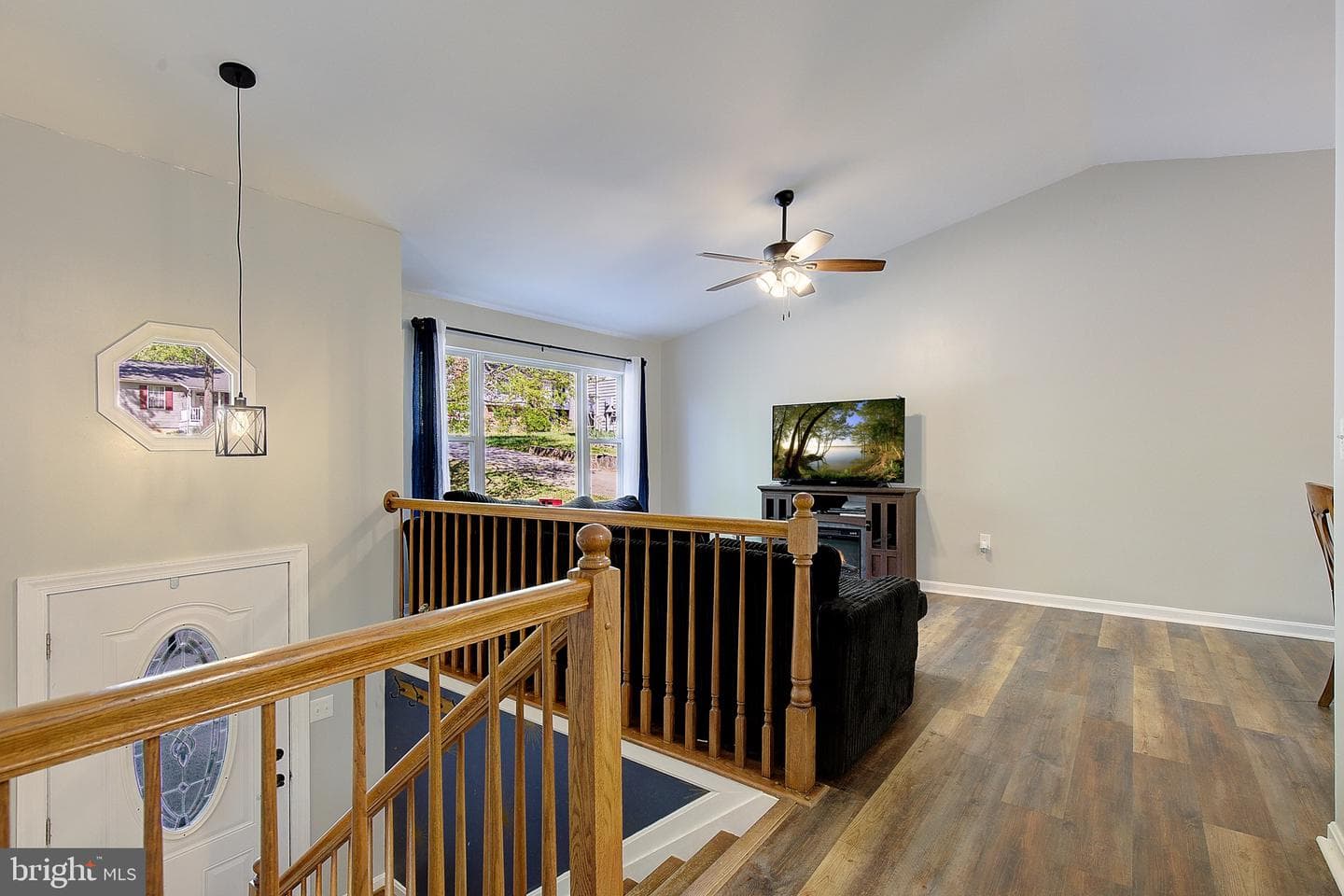 11424 Redlands Road photo 4
