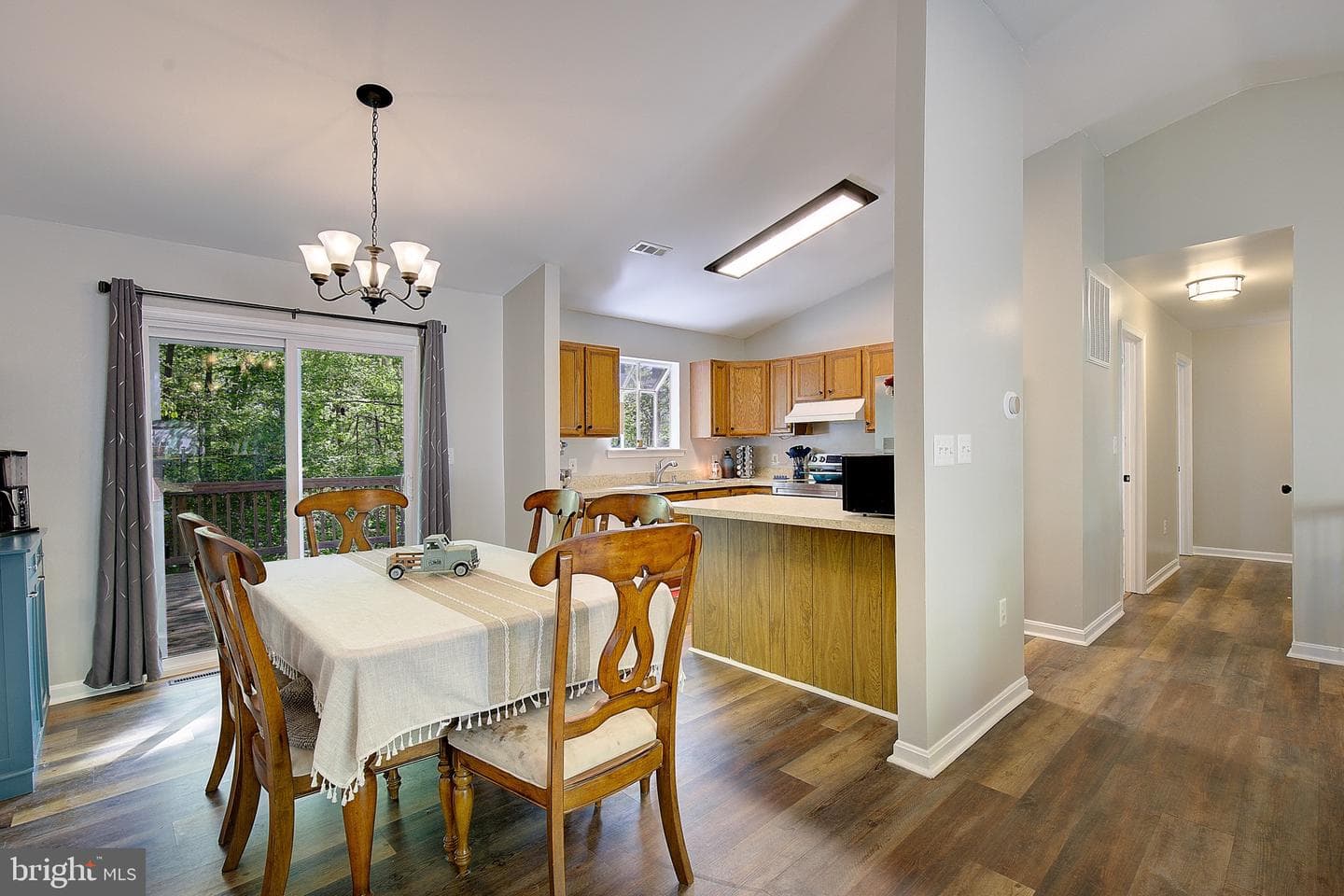 11424 Redlands Road photo 8
