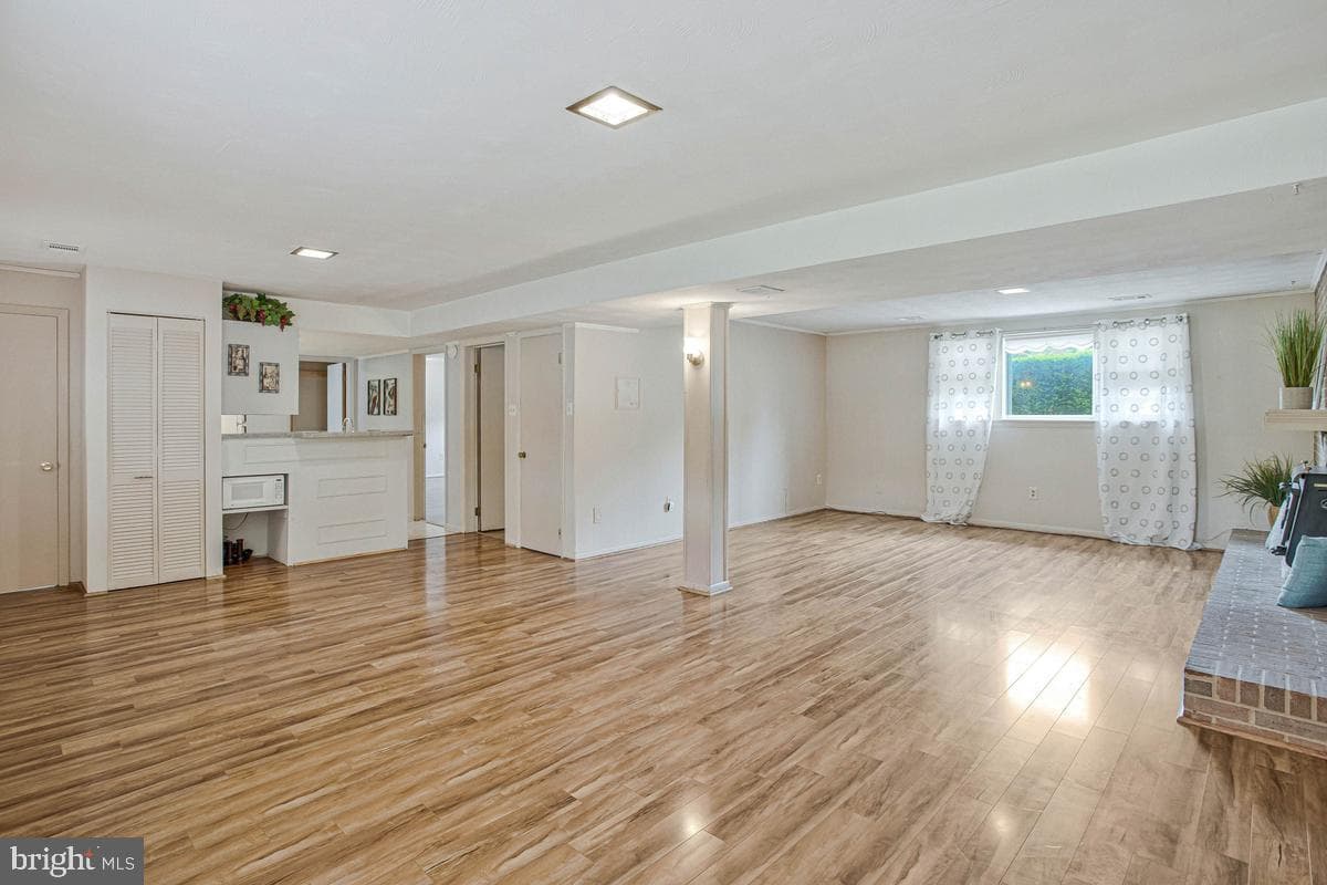 10700 Ward Road photo 24