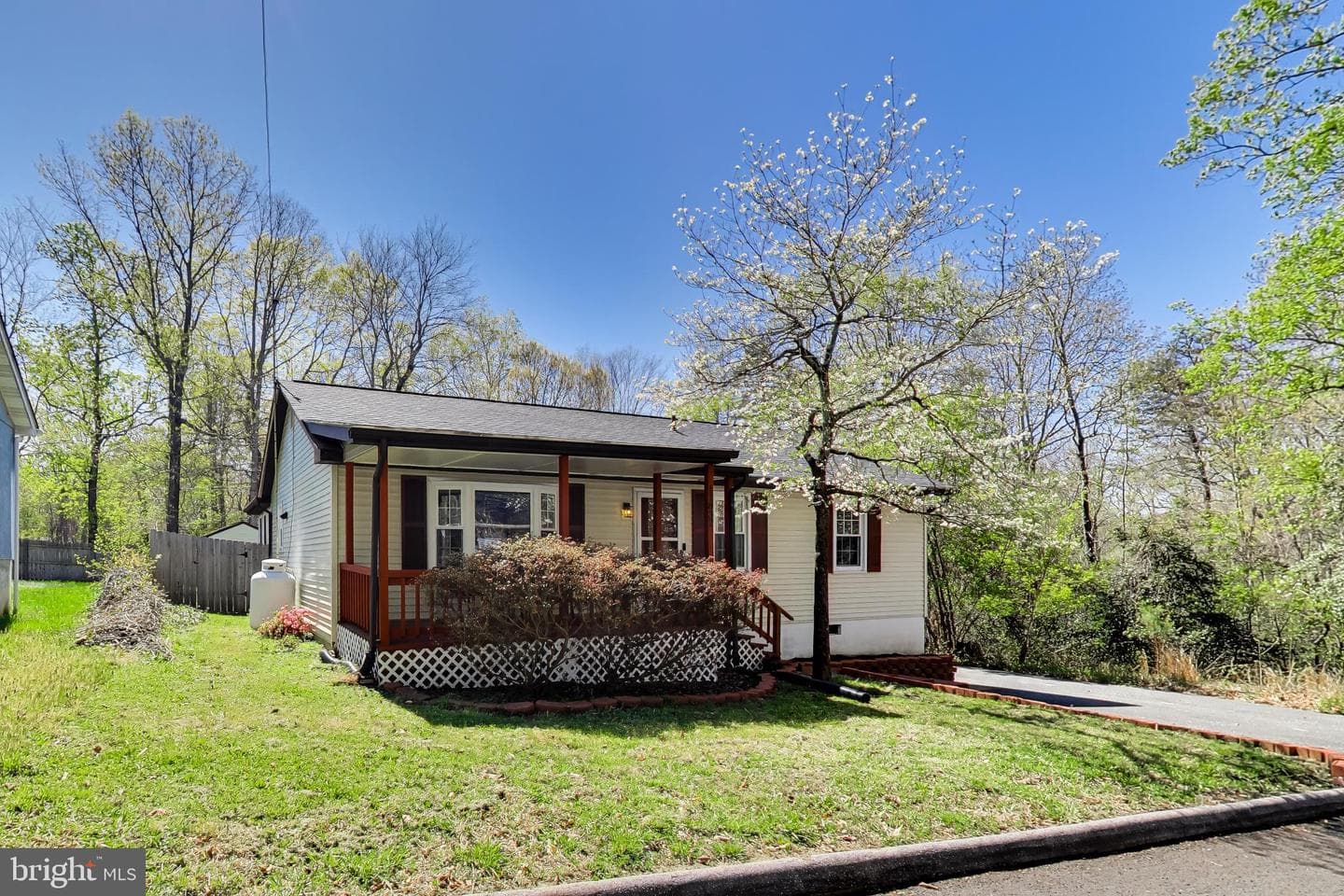 11832 Arrowhead Trail photo 2