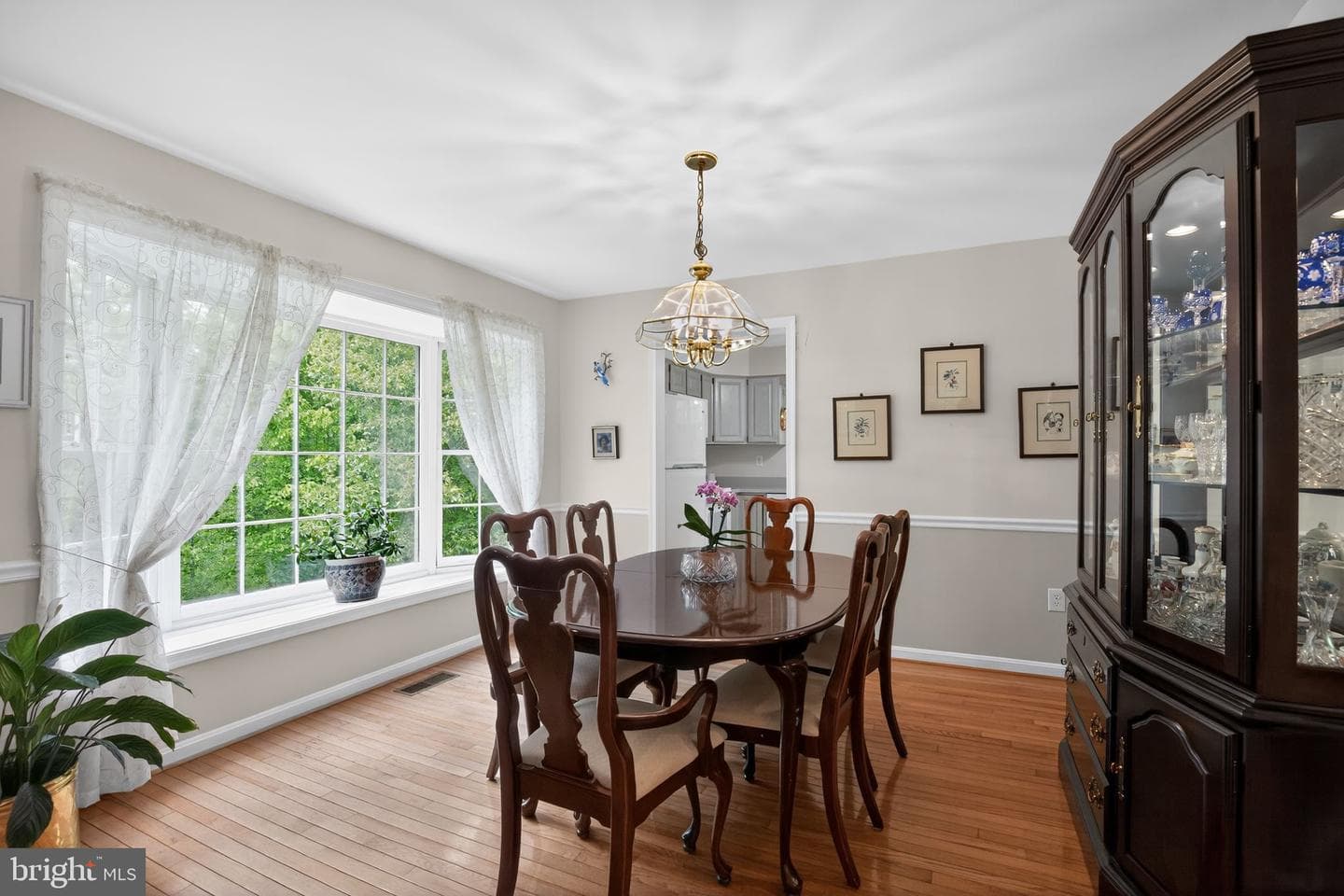 960 Dalrymple Road photo 13