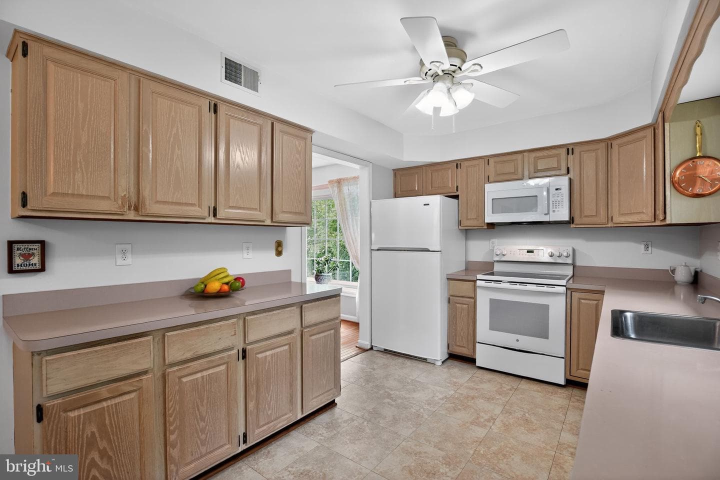 960 Dalrymple Road photo 15