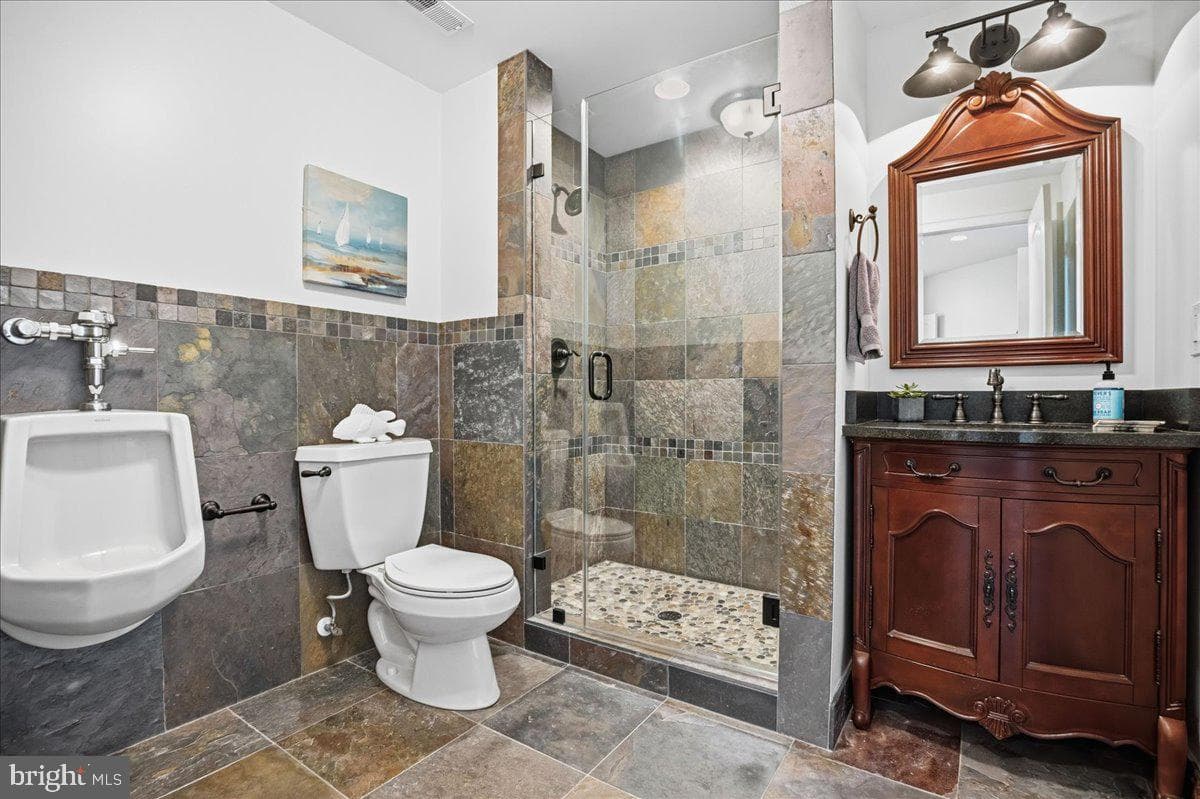 7335 Perry Lane photo 73