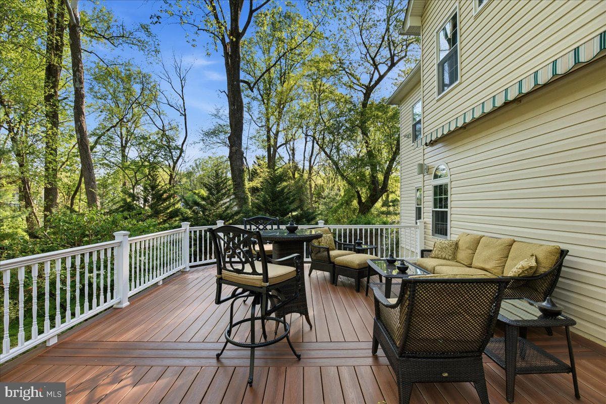 3285 Channel Court photo 130