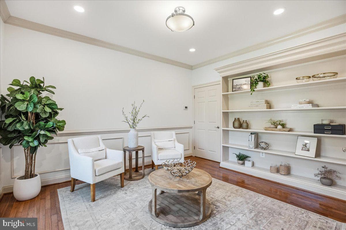 3285 Channel Court photo 15