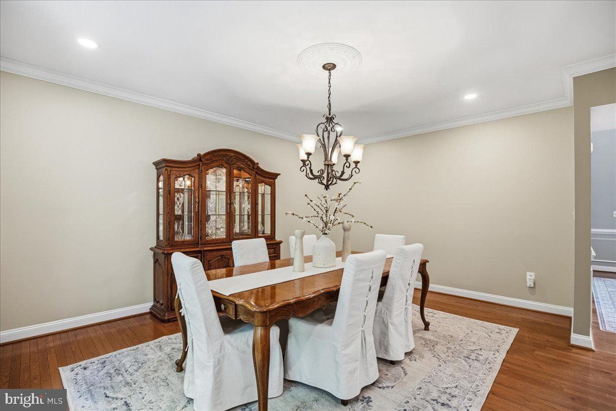 3285 Channel Court photo 19