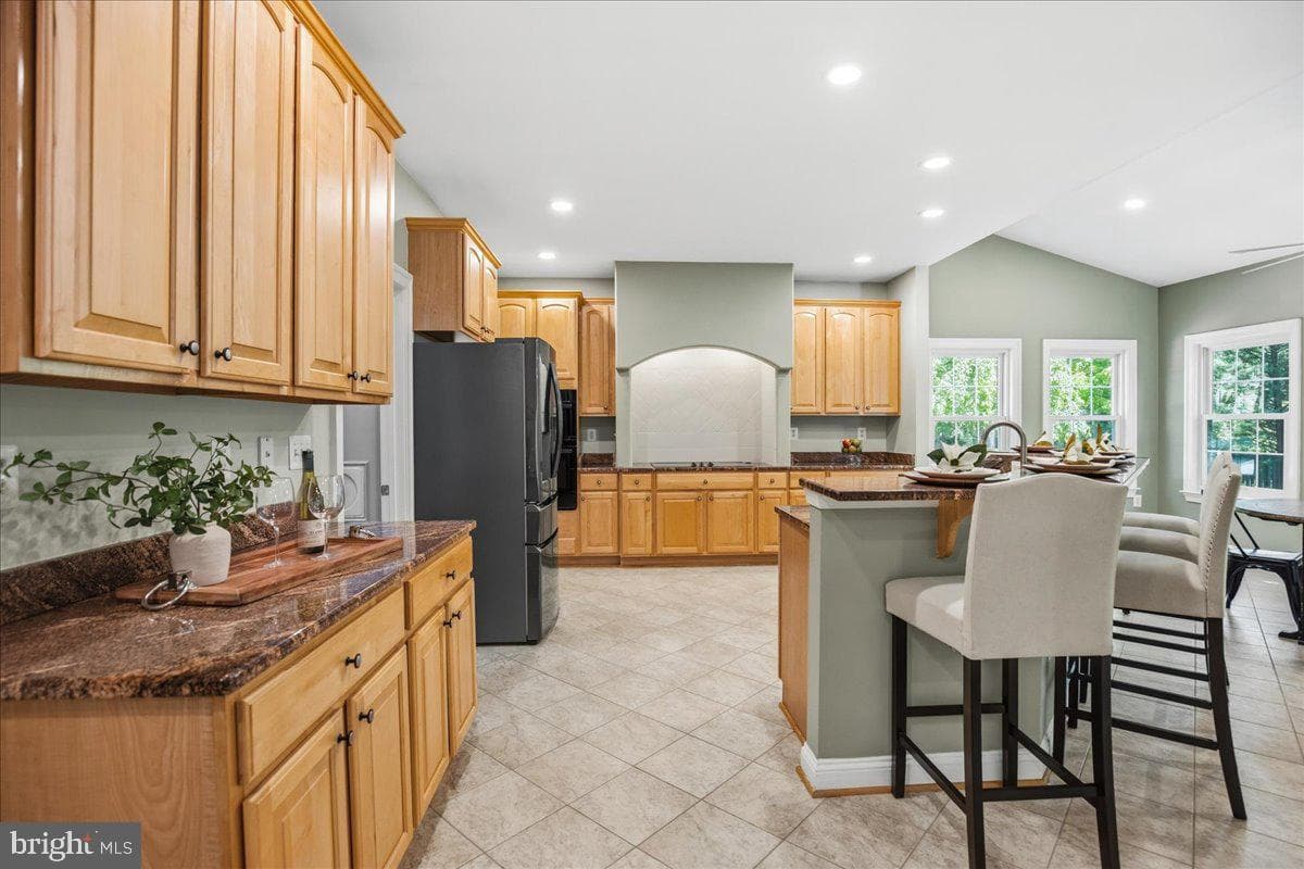 3285 Channel Court photo 33